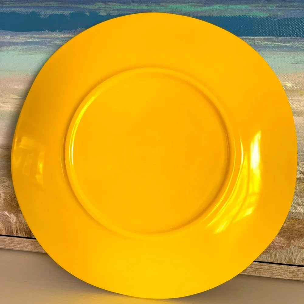 NWOT PIER 1 IMPORTS SPECKLED GOLD FISH PLATE